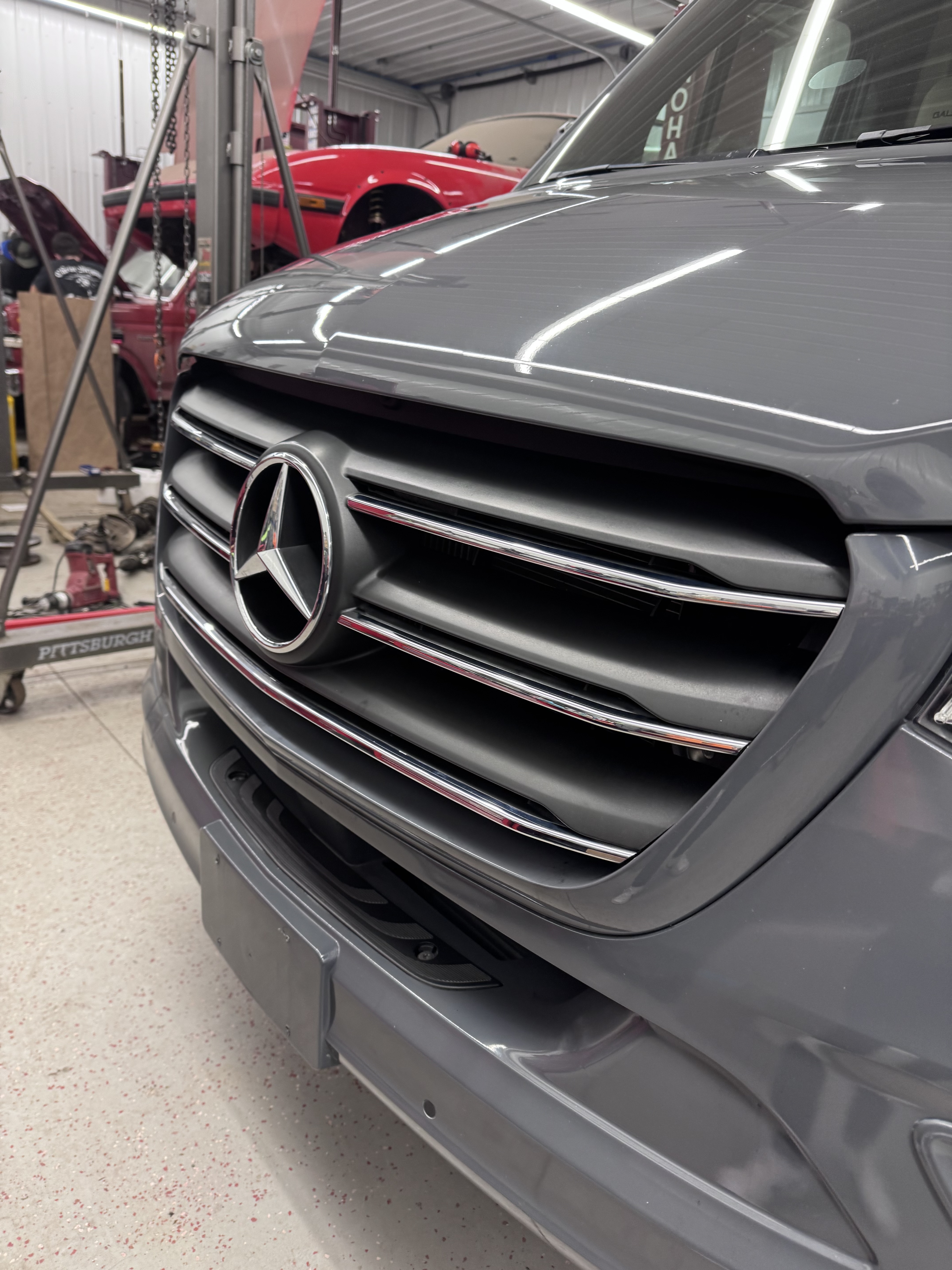 Mercedes — front grille after professional restoration
